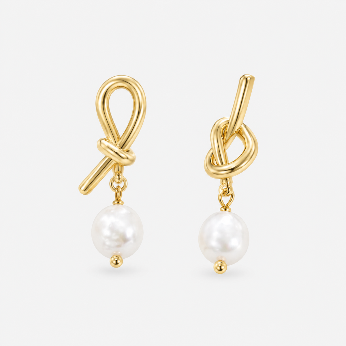 Aria Gold Pearl Earrings