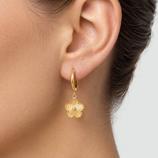 Victoria Gold Clover Earrings