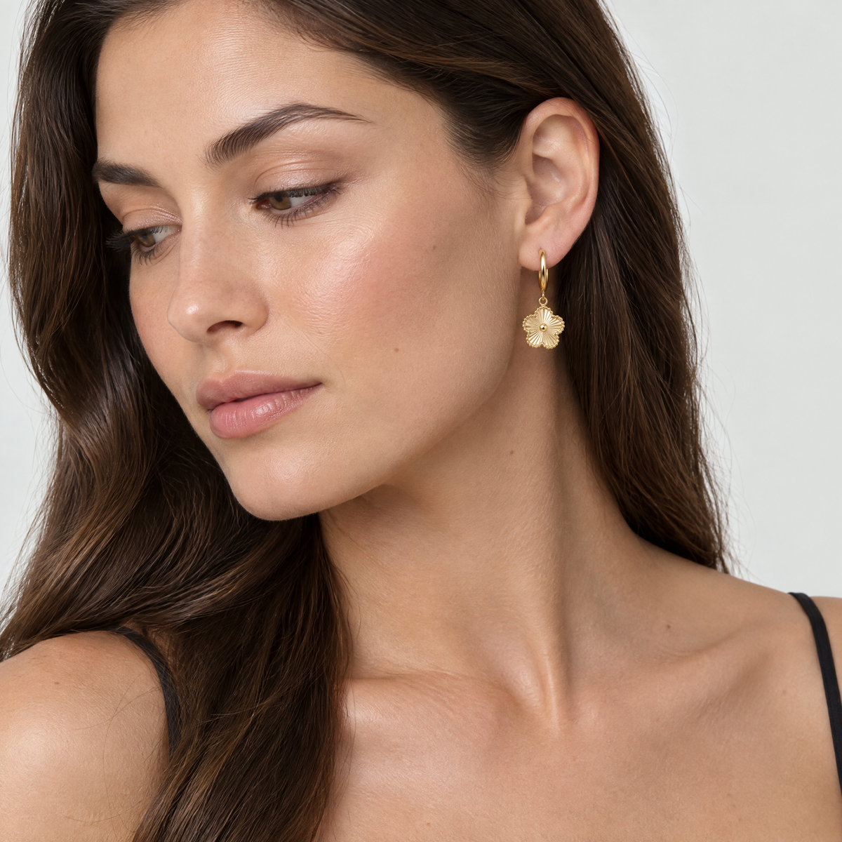 Victoria Gold Clover Earrings