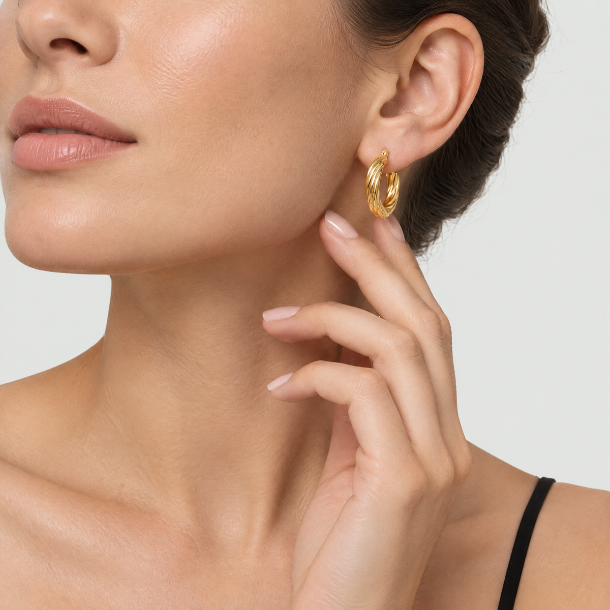 Juliette Gold Hoop Earrings