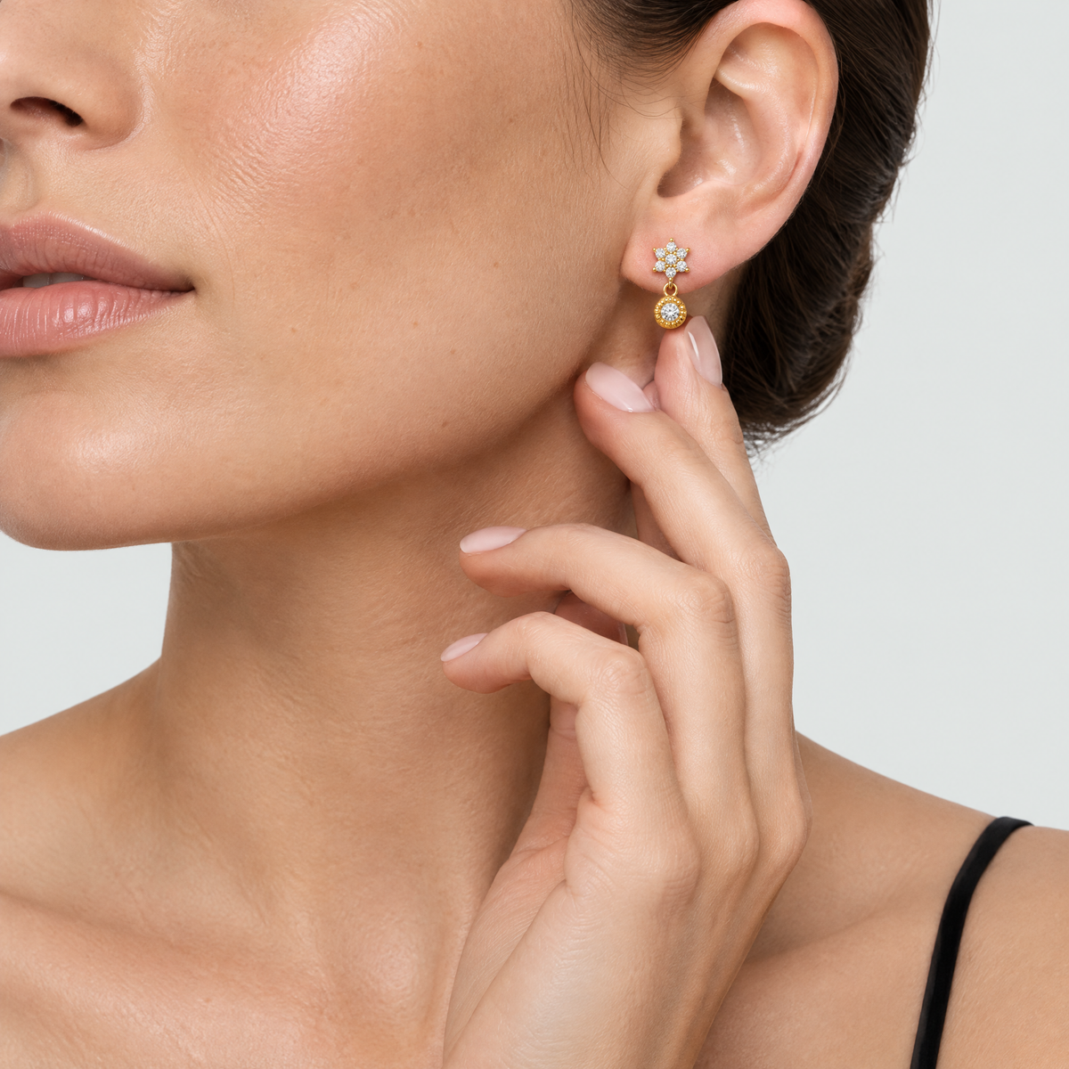 Noa Petite Crystal Stud Earrings