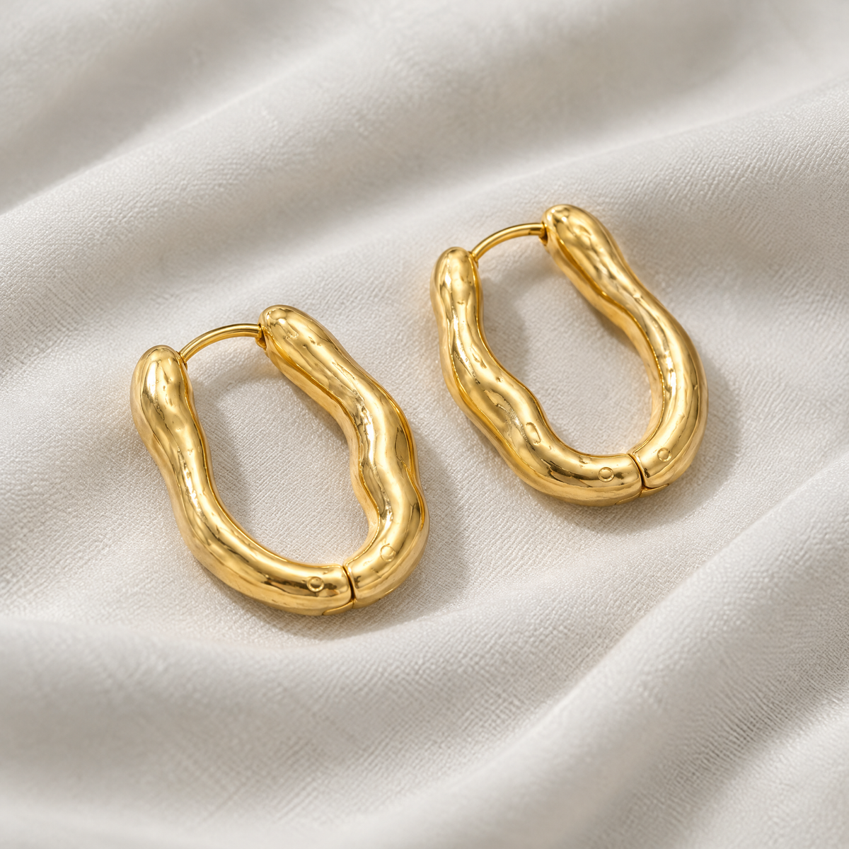 Tessa Hoop Earrings