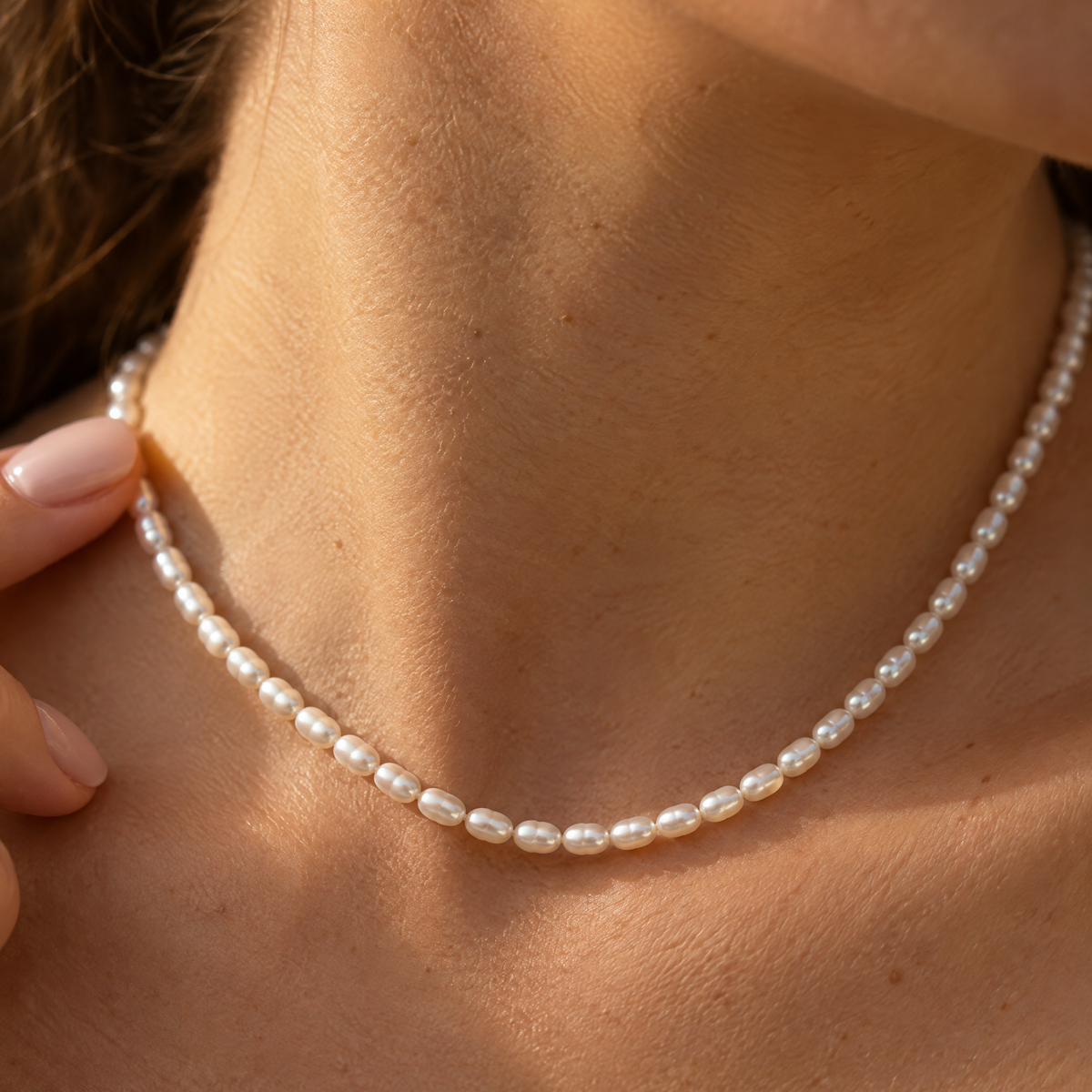Elowen Gold Pearl Pendant Necklace