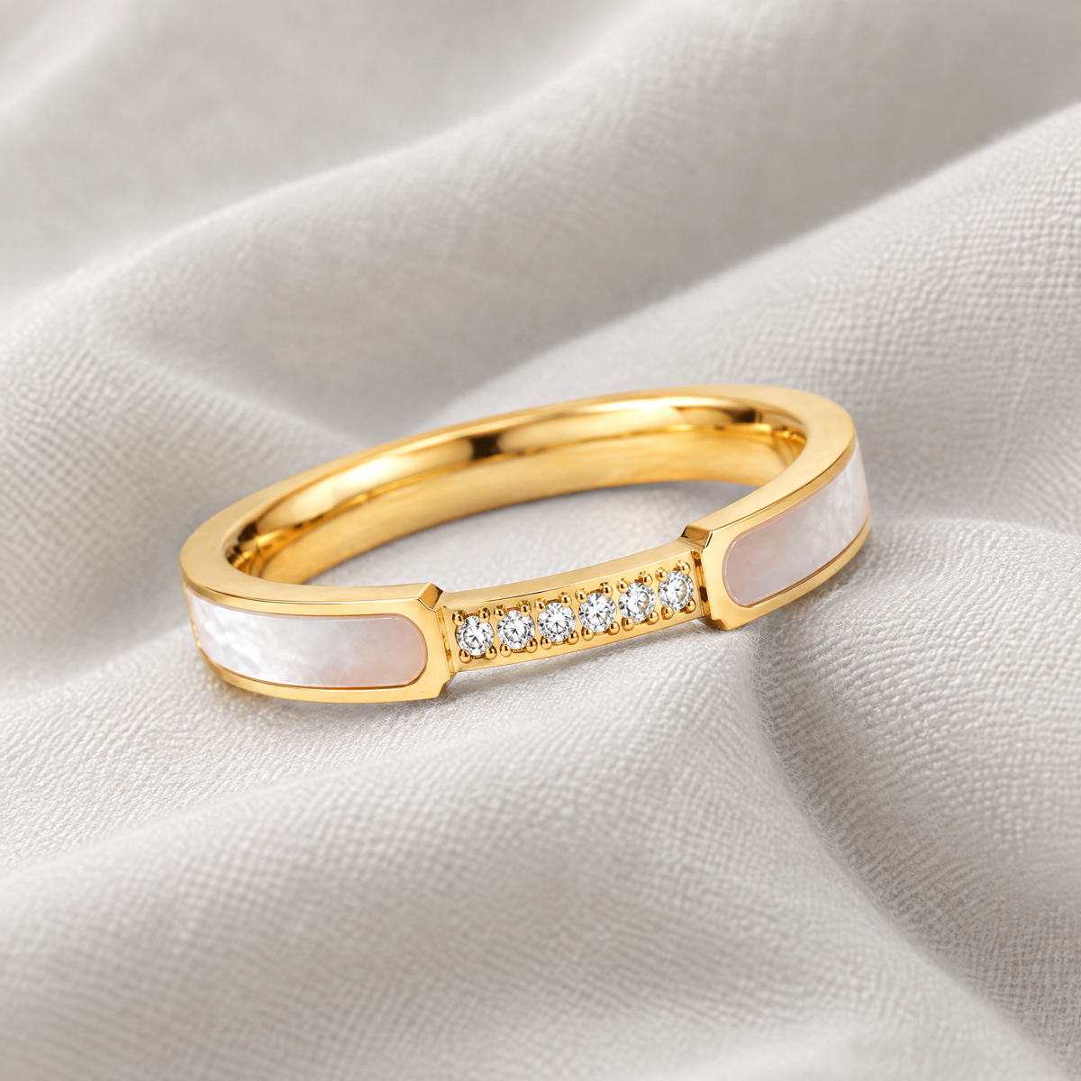 Jules Pearl Dainty Ring