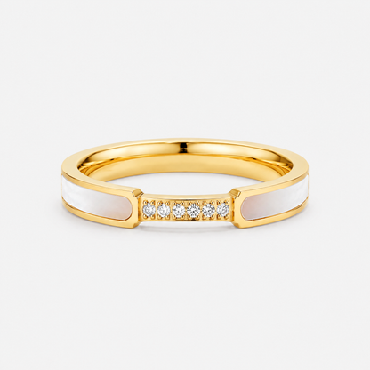 Jules Pearl Dainty Ring
