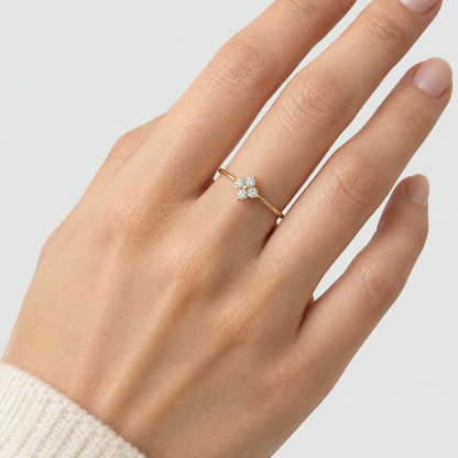 Lina Clover Crystal Ring