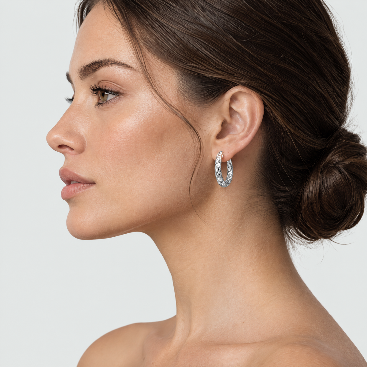 Clara Smooth Hoop Earrings